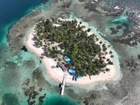 Cabaña frente al mar en Isla Aroma San Blas
